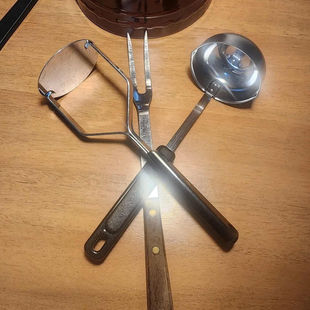 Vintage Utensil Crock With Multiple Vintage Utensil Lot
